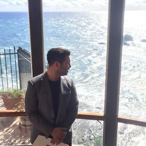 Meet your Posher, Adam